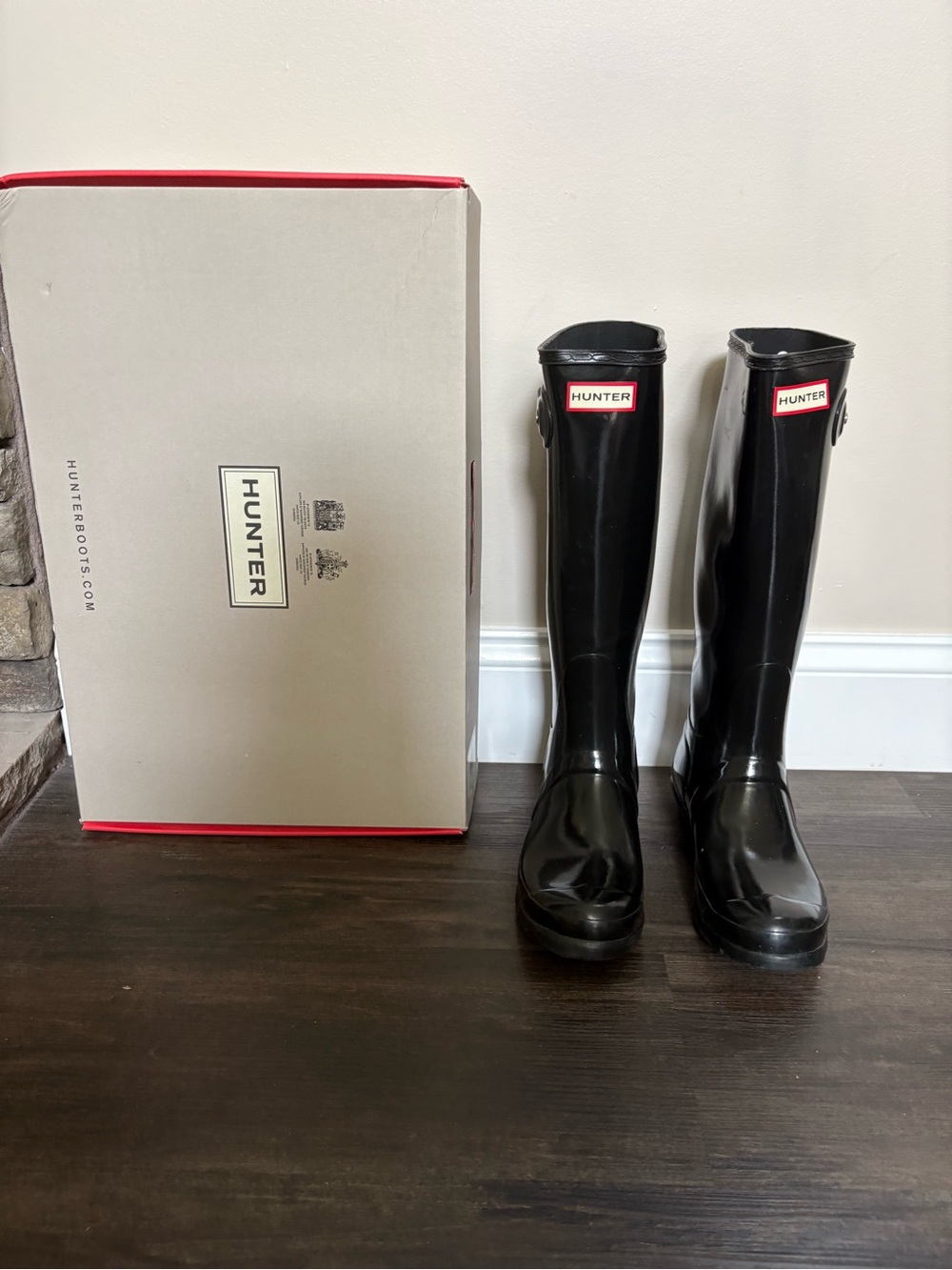 Hunter Women's Tall Gloss Black Rain Boots
